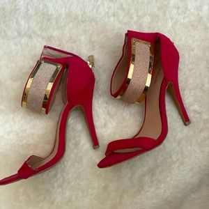 Bebe Size 8 - Gold Cuffed Heels